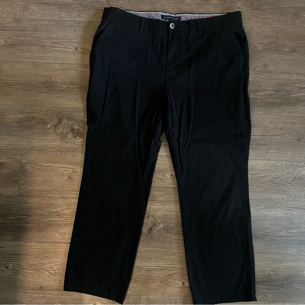 Tommy Hilfiger Black Chinos Classic Straight-Leg